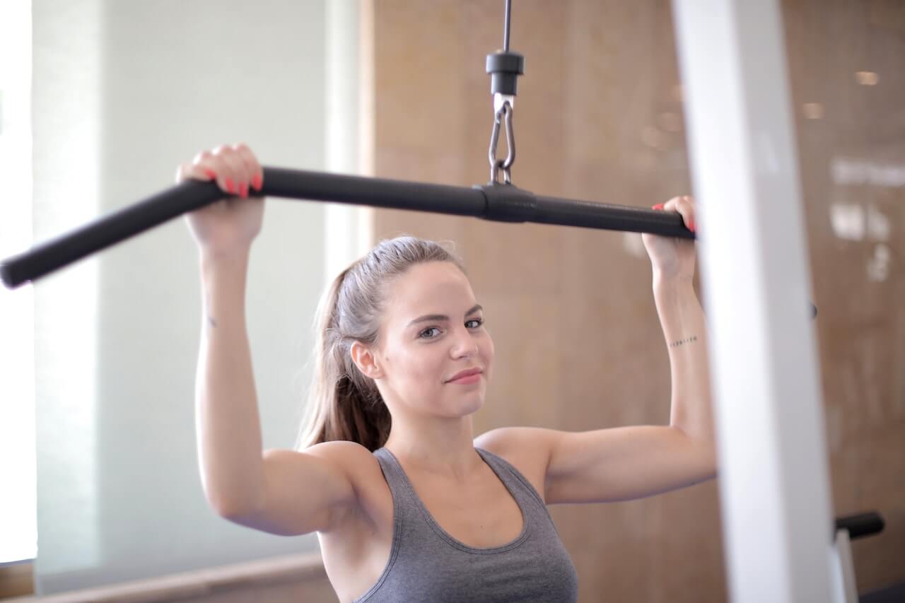Musculação para mulher: benefícios e dicas de treino
